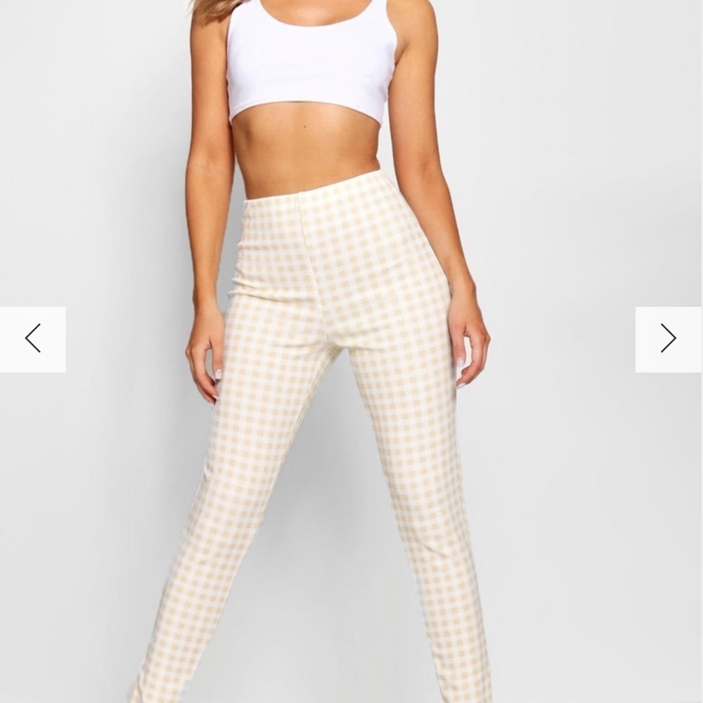 ❤️2/$15 or 3/$21❤️ NWT boohoo Crepe Gingham Check Skinny Pants, Size 6